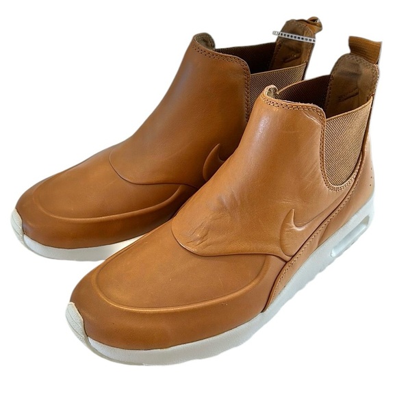 Nike Air Max Caramel Ale Brown Thea Mid Ankle Booties Sneakers Womens 10 NEW - Picture 4 of 16